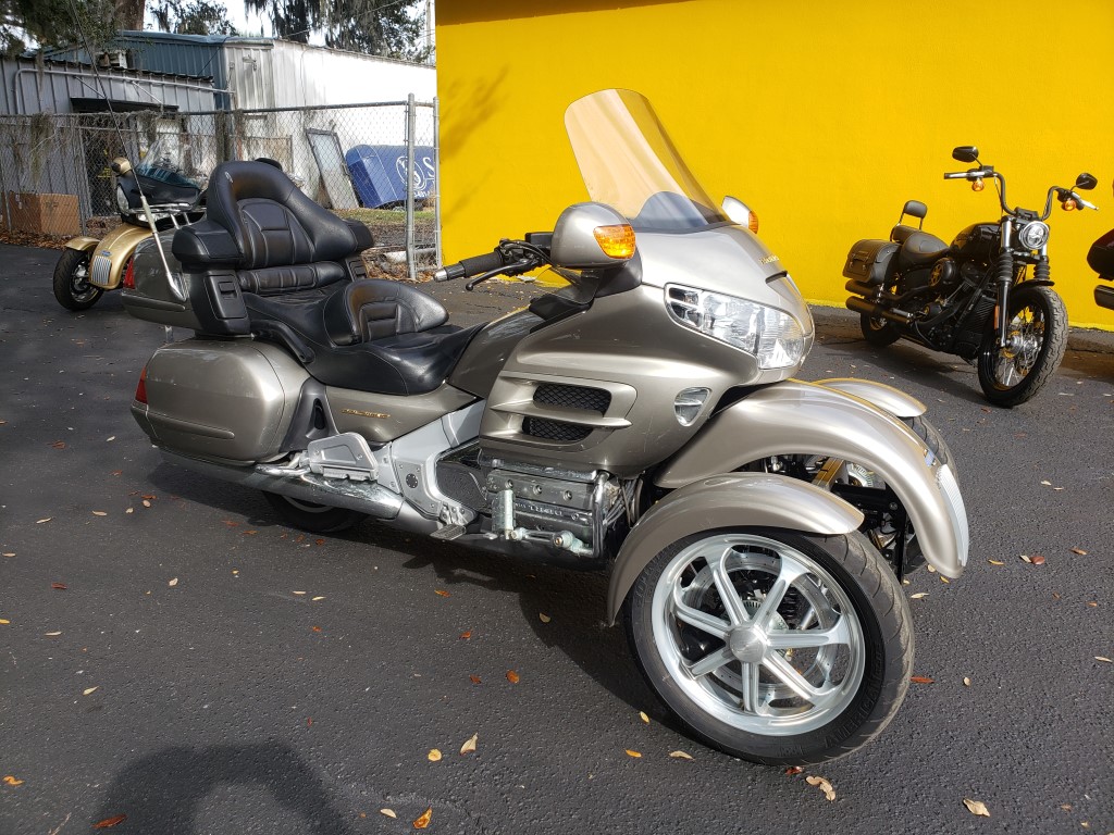 2003 Honda Goldwing TRiO Silver | On Wings of Gold | We ...